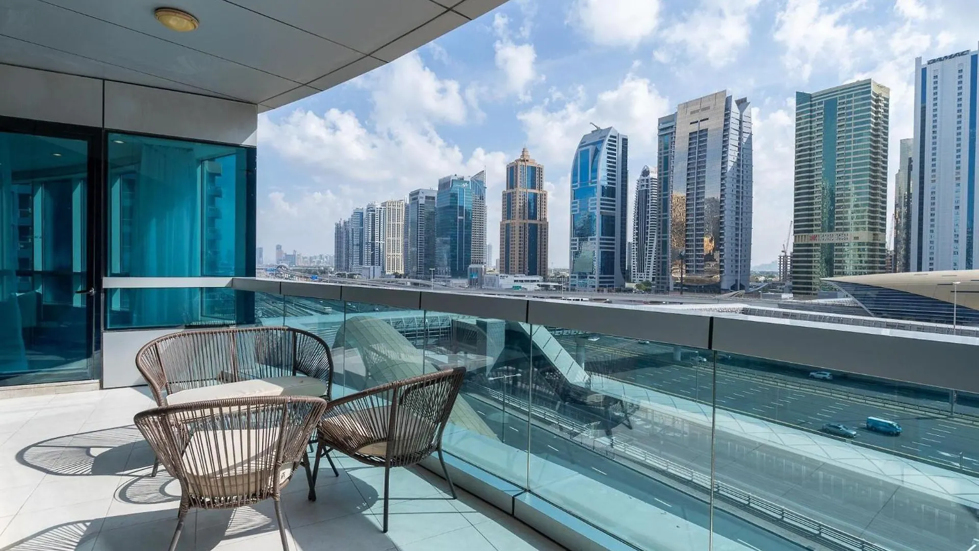Dubai Marina Stunning Huge 4 Bedroom Apts Near Jbr Gym Pool Parking