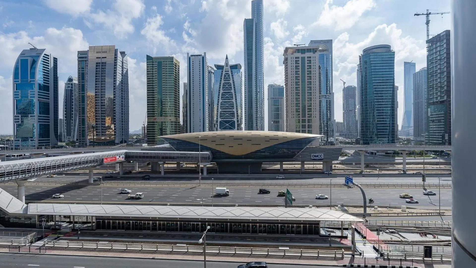 Dubai Marina Stunning Huge 4 Bedroom Apts Near Jbr Gym Pool Parking Émirats arabes unis