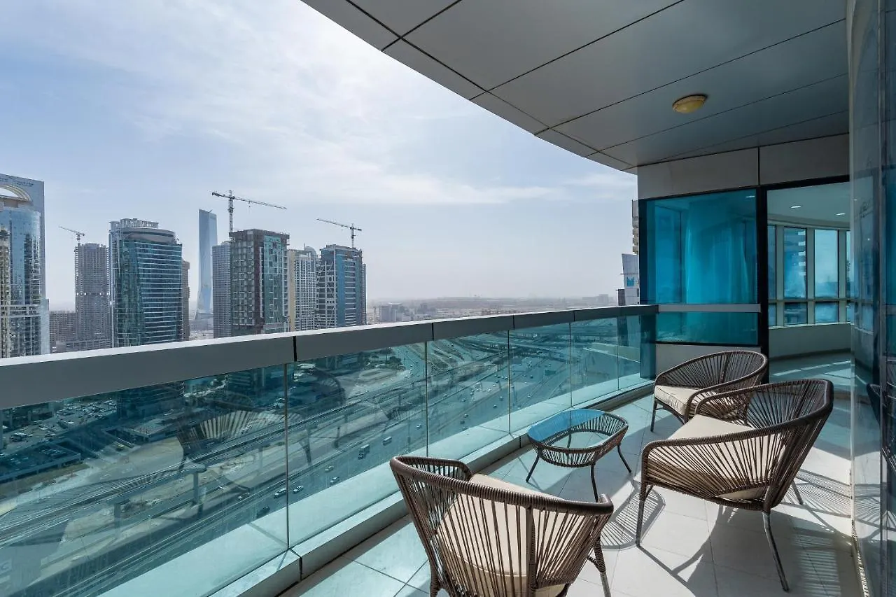 Dubai Marina Stunning Huge 4 Bedroom Apts Near Jbr Gym Pool Parking דירה